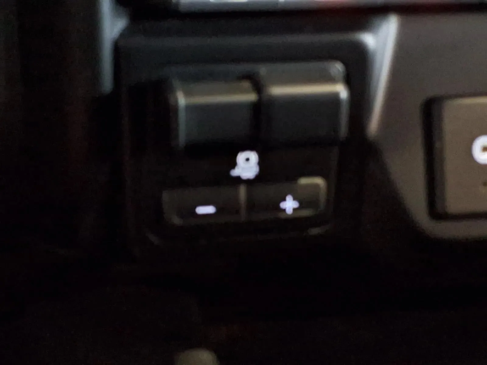 Chevrolet Silverado photo 21
