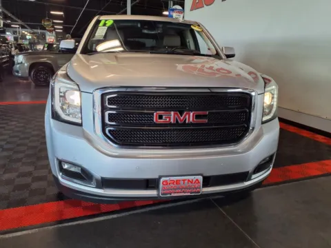 Another view of 2019 GMC Yukon XL SLT for sale in Gretna, NE at Gretna Auto Outlet