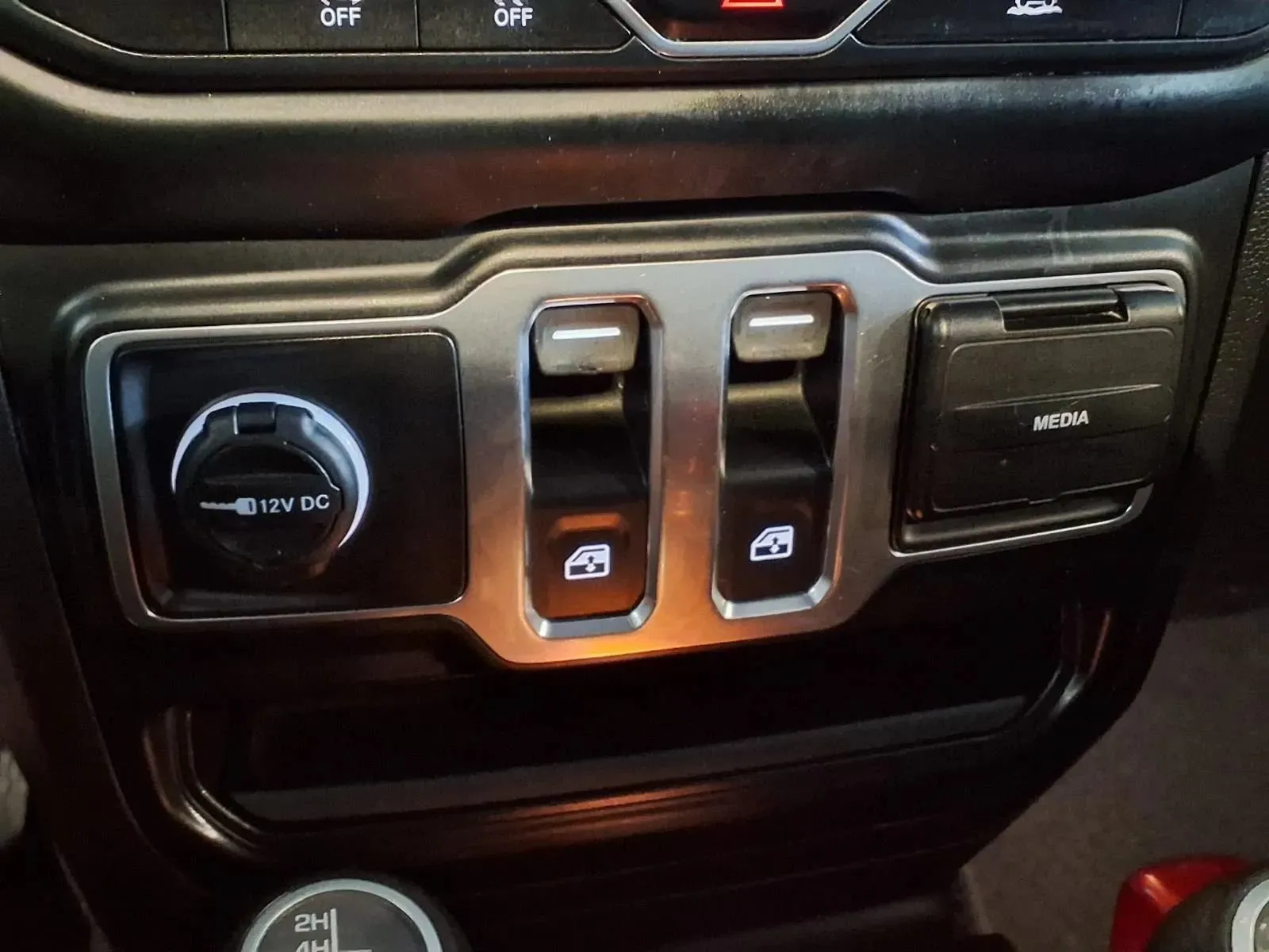 Jeep Wrangler photo 17