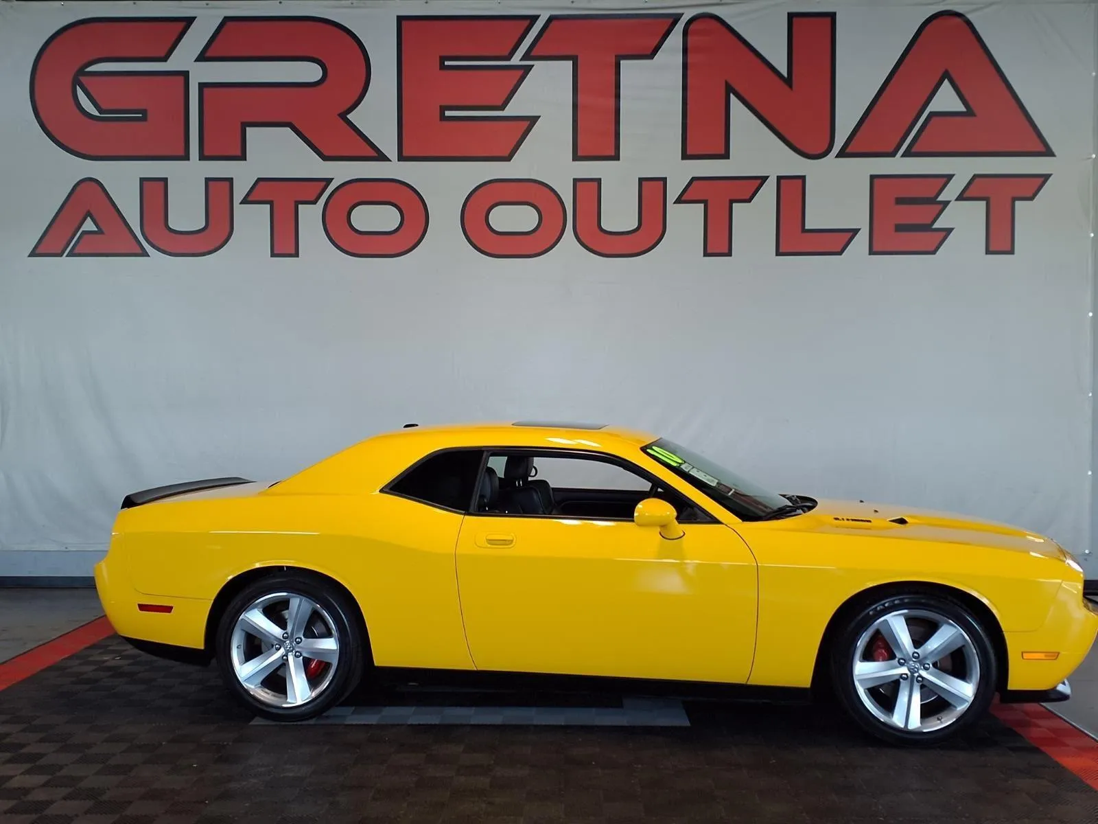 2010 Dodge Challenger SRT8's photo