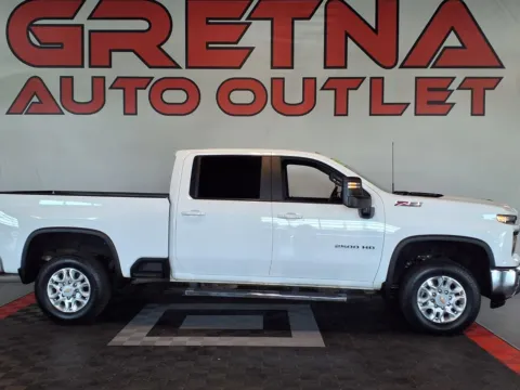 White 2025 Chevrolet Silverado 2500 HD LT for sale in Gretna, NE