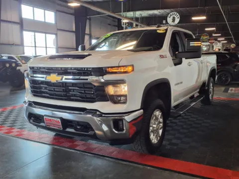 More photos of 2025 Chevrolet Silverado 2500 HD LT at Gretna Auto Outlet, NE