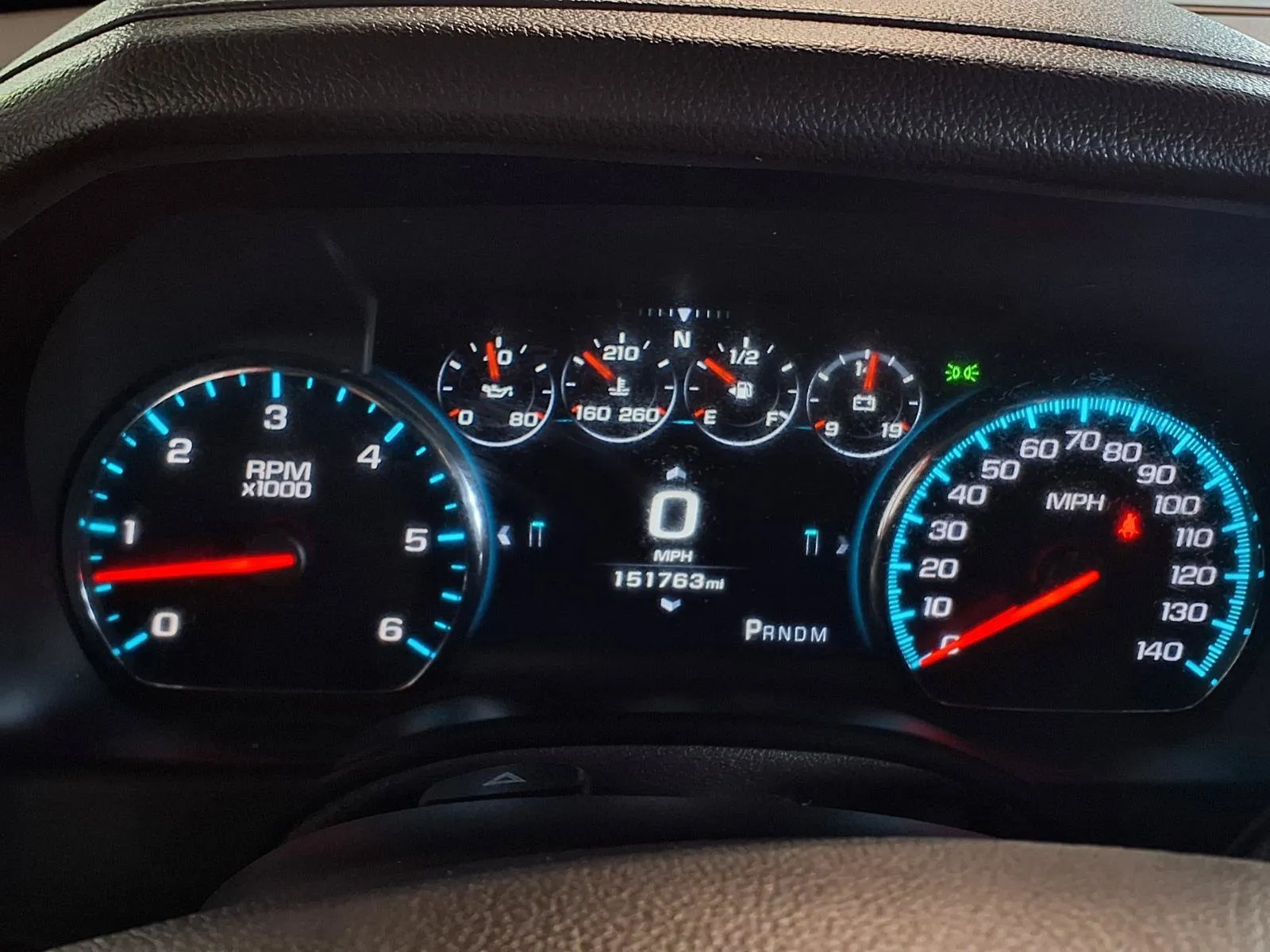 Chevrolet Tahoe photo 23