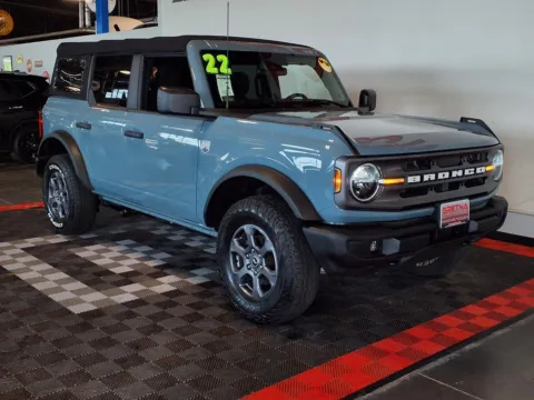 Photos of 2022 Ford Bronco Big Bend for sale in Gretna, NE at Gretna Auto Outlet