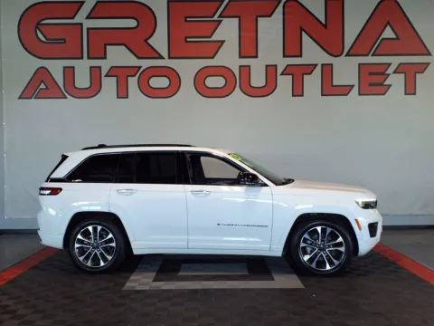 White 2023 Jeep Grand Cherokee Overland for sale in Gretna, NE