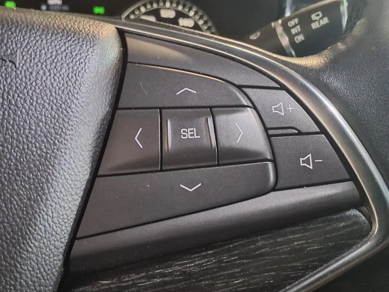 Cadillac XT5 photo 26