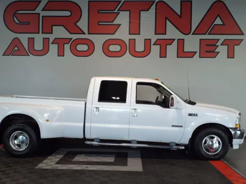 White 2003 Ford Super Duty F-350 DRW Lariat for sale in Gretna, NE