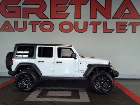 White 2018 Jeep Wrangler Unlimited Rubicon for sale in Gretna, NE