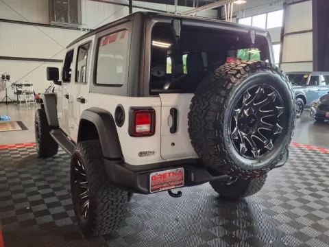 More photos of 2018 Jeep Wrangler Unlimited Rubicon at Gretna Auto Outlet, NE