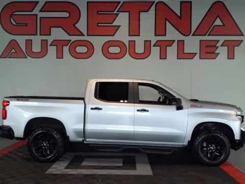 Silver 2020 Chevrolet Silverado 1500 LT Trail Boss for sale in Gretna, NE