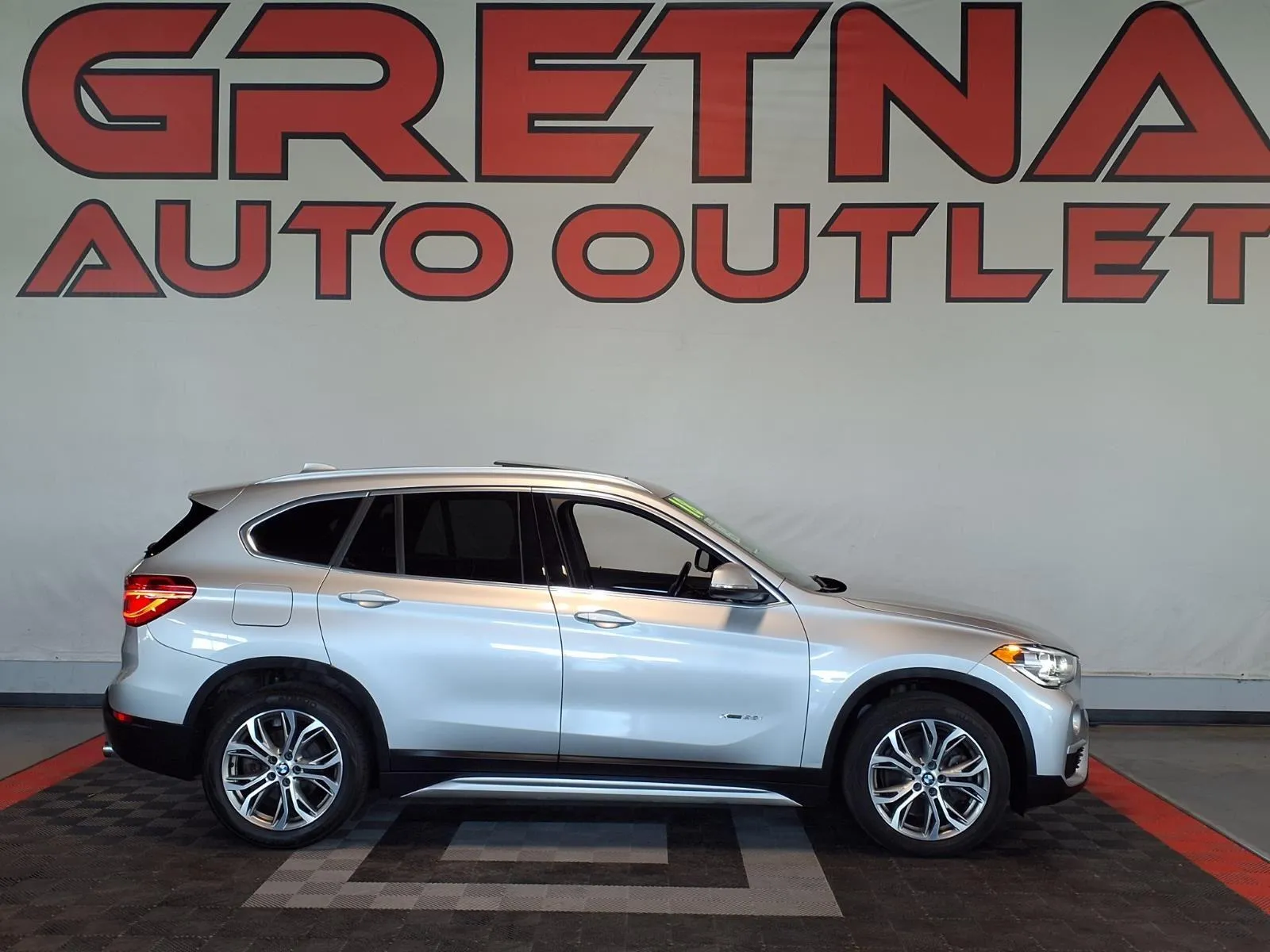 Silver 2018 BMW X1 xDrive28i for sale in Gretna, NE