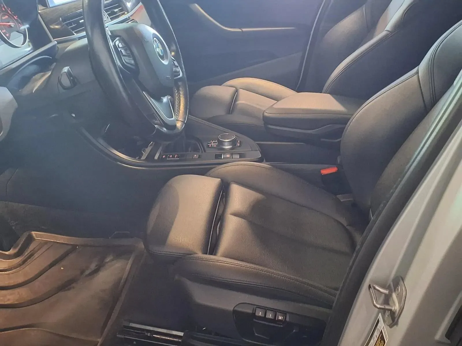 BMW X1 photo 18