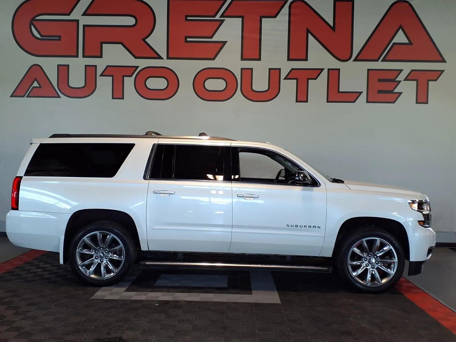 White 2017 Chevrolet Suburban Premier for sale in Gretna, NE