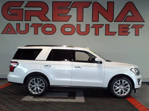 White 2018 Ford Expedition Limited for sale in Gretna, NE