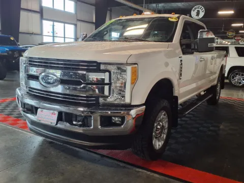 More photos of 2017 Ford F-350 Super Duty Lariat at Gretna Auto Outlet, NE