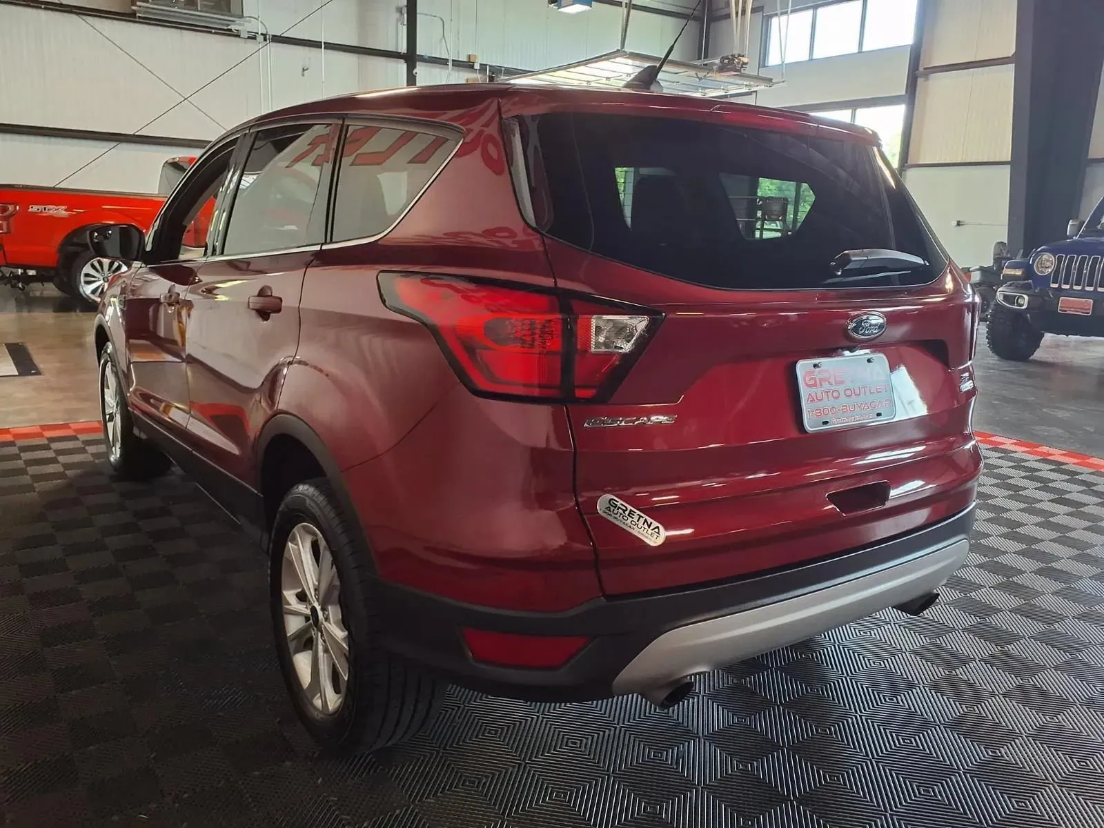 Ford Escape photo 4