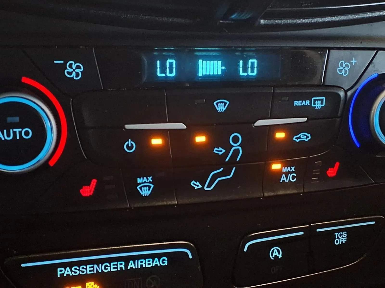 Ford Escape photo 24