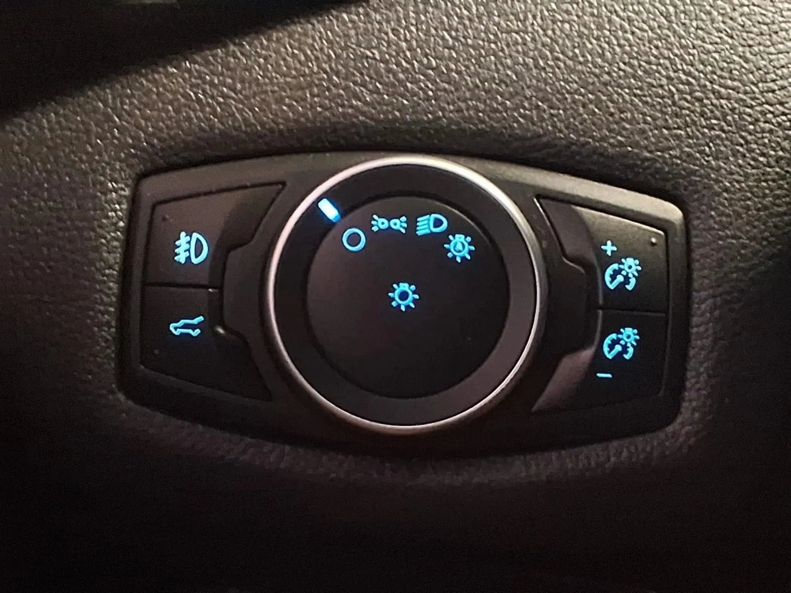 Ford Escape photo 23