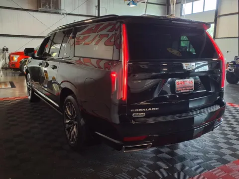 More photos of 2021 Cadillac Escalade ESV Sport Platinum at Gretna Auto Outlet, NE