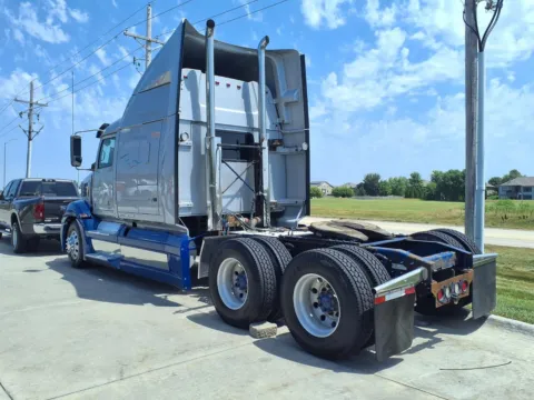 Photos of 2016 WESTERN STAR AUTO CAR 5700 XE for sale in Gretna, NE at Gretna Auto Outlet