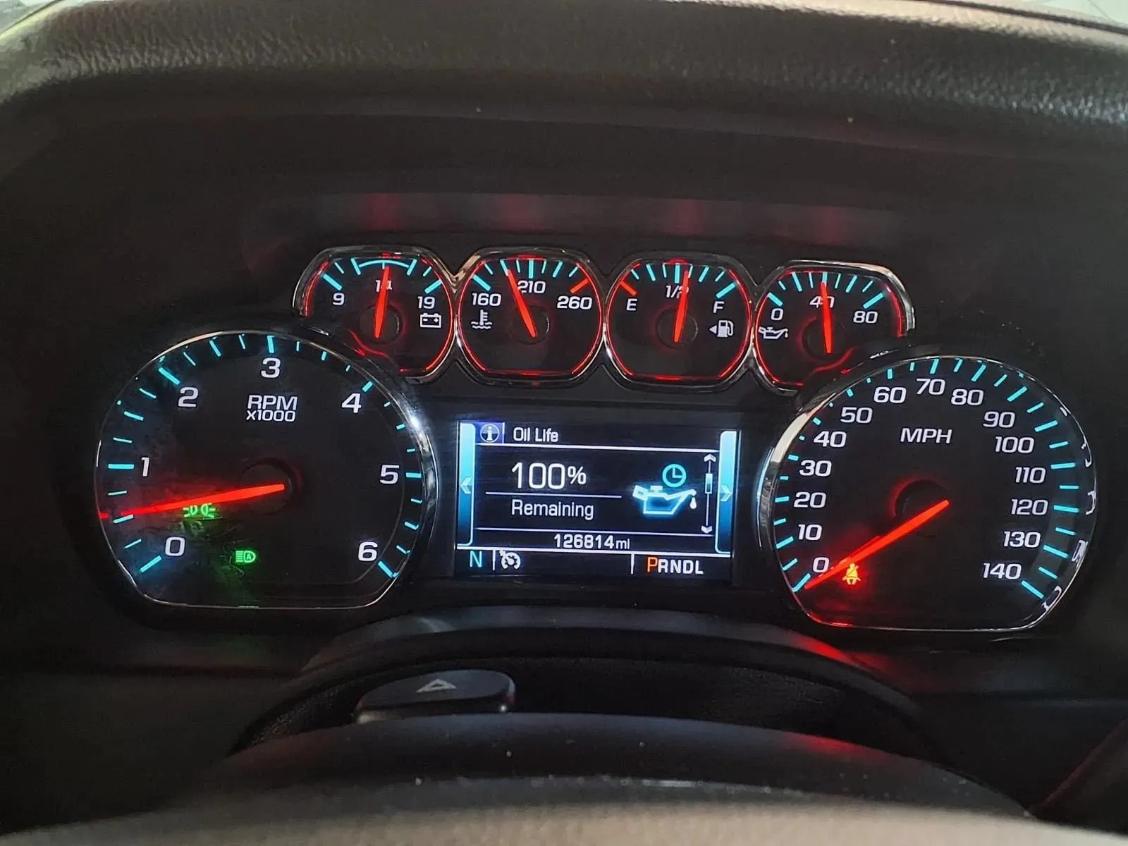 Chevrolet Tahoe photo 24
