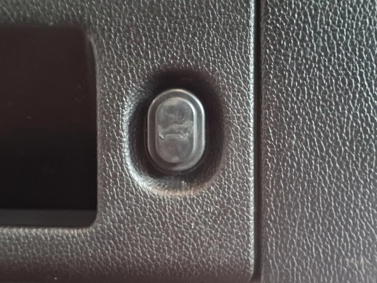 Chevrolet Tahoe photo 8