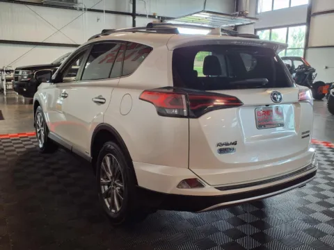 More photos of 2018 Toyota RAV4 Hybrid Limited at Gretna Auto Outlet, NE