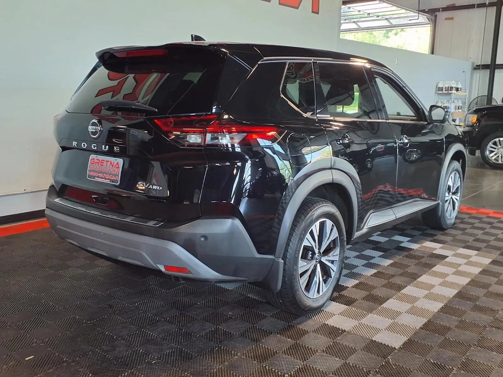Nissan Rogue photo 8