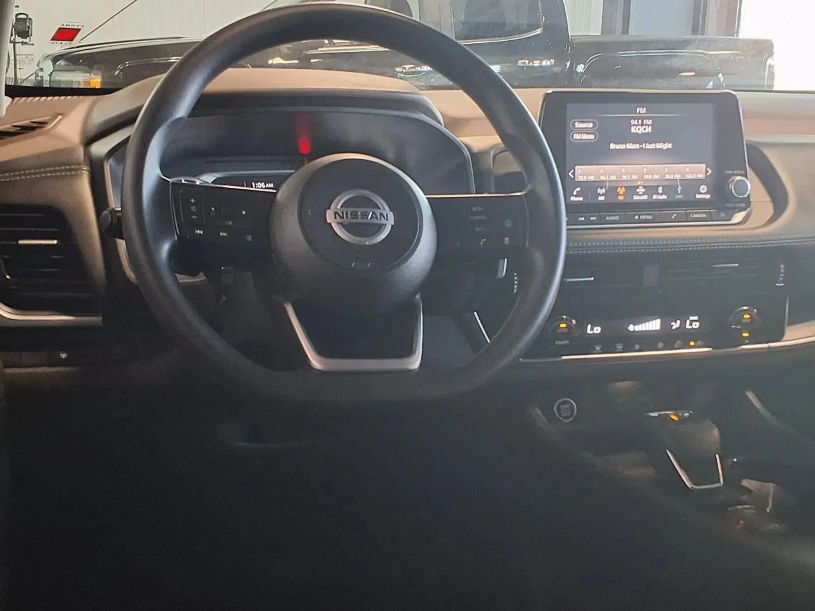 Nissan Rogue photo 15