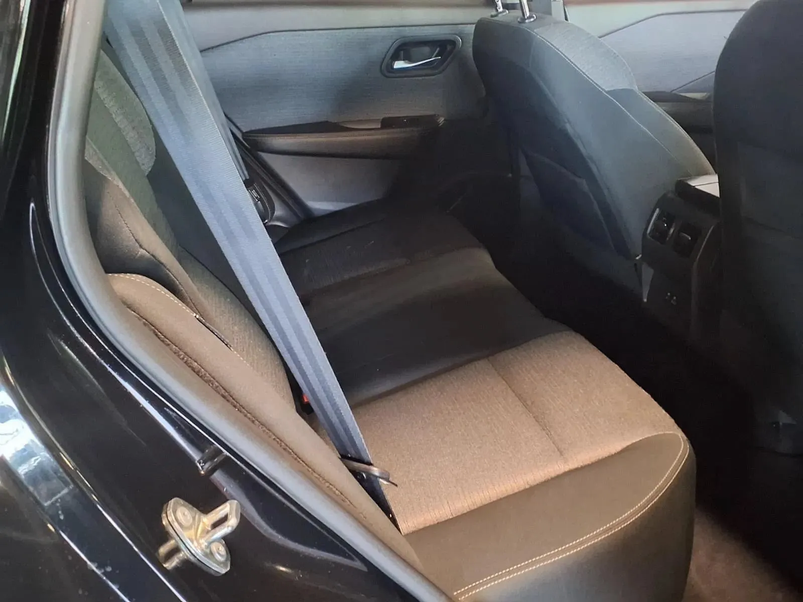 Nissan Rogue photo 10