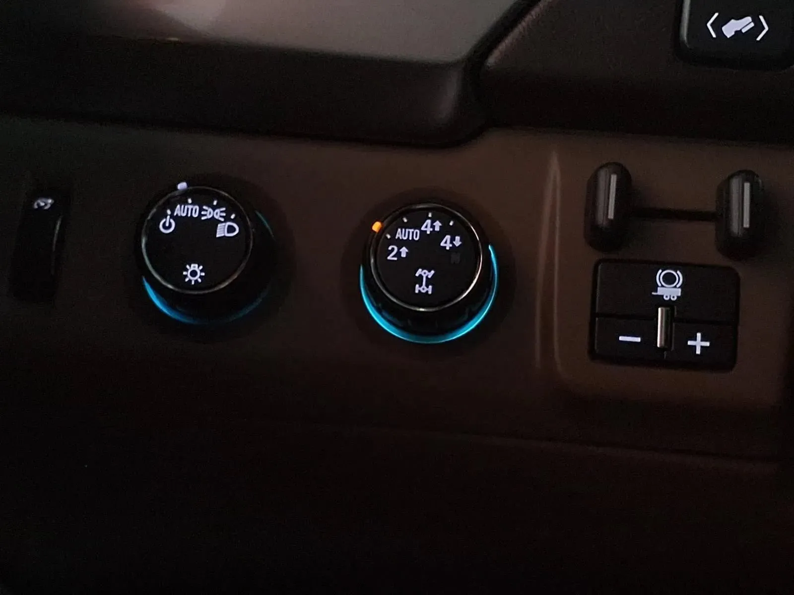 Chevrolet Tahoe photo 26