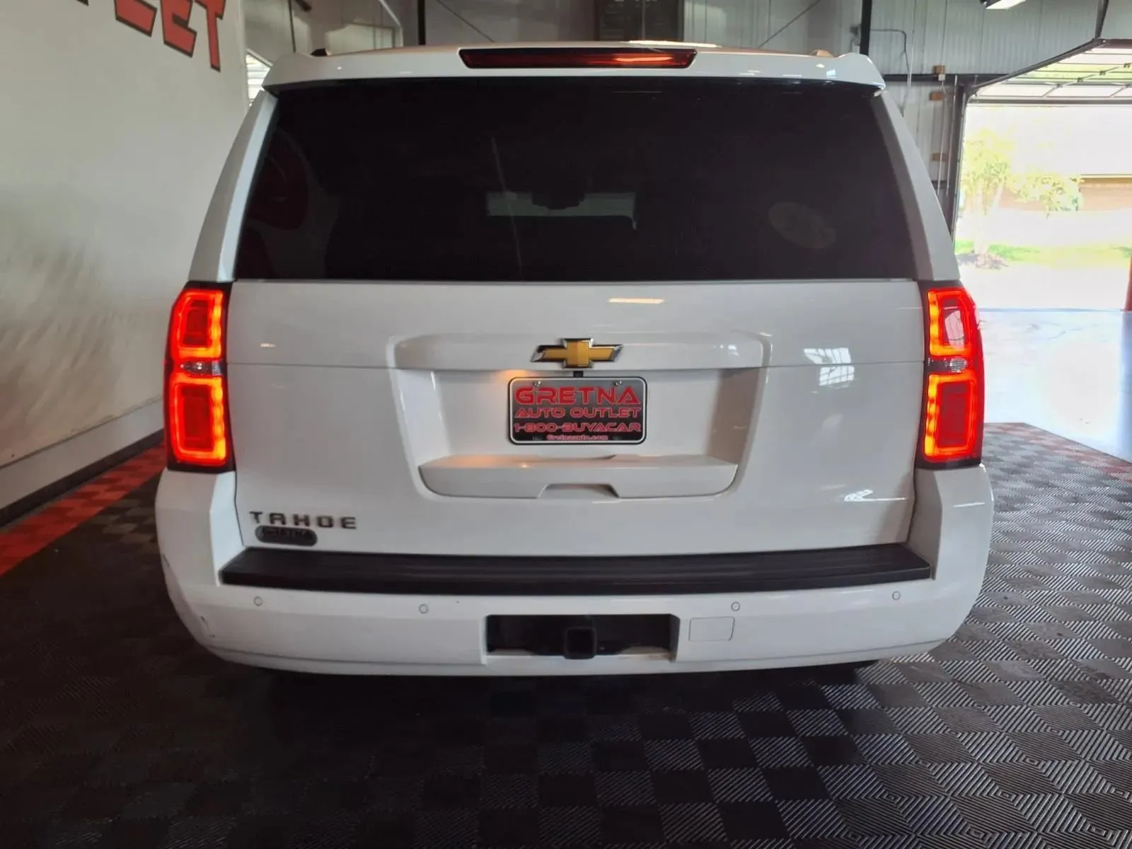 Chevrolet Tahoe photo 6