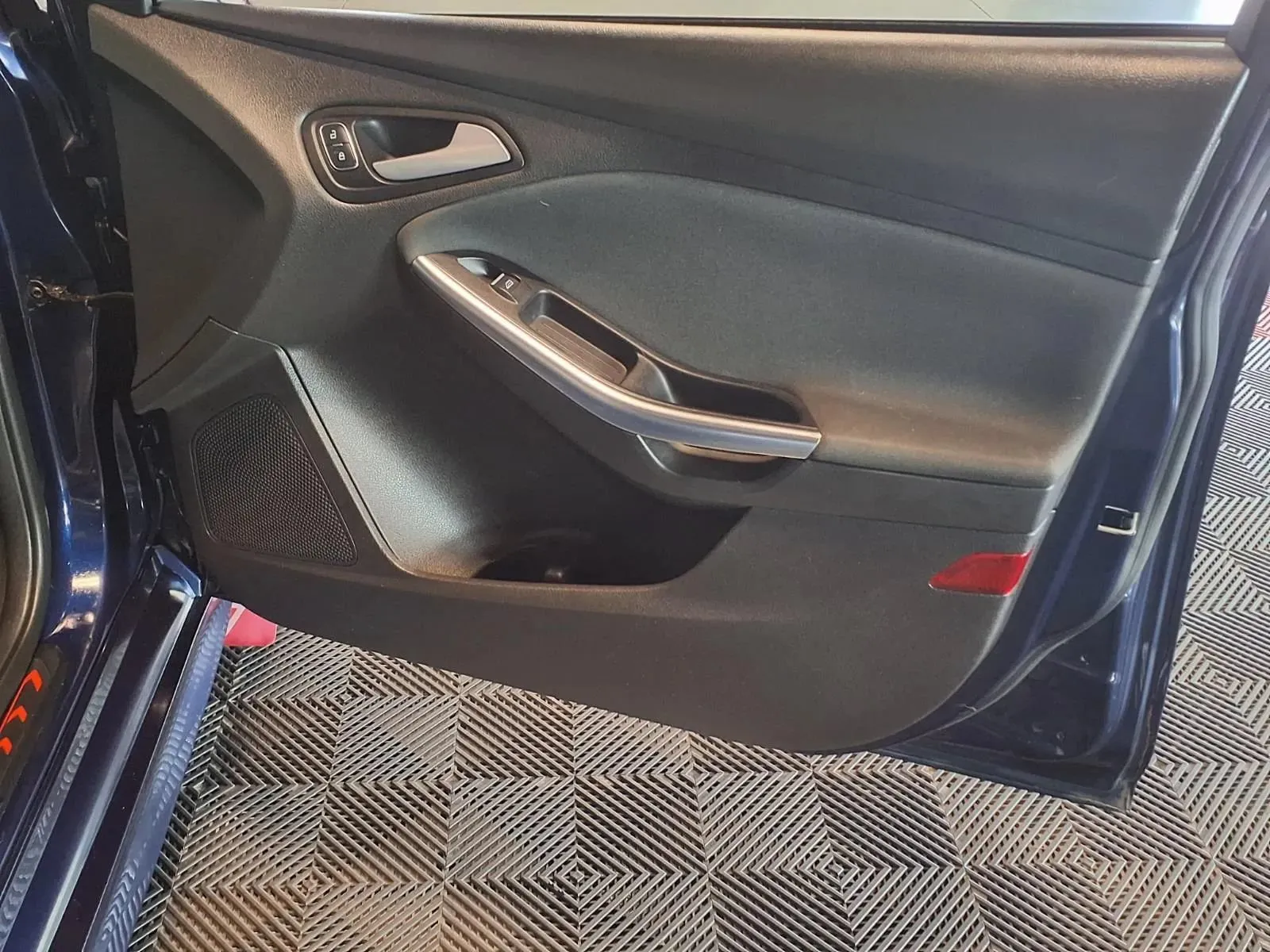 Ford Focus photo 10