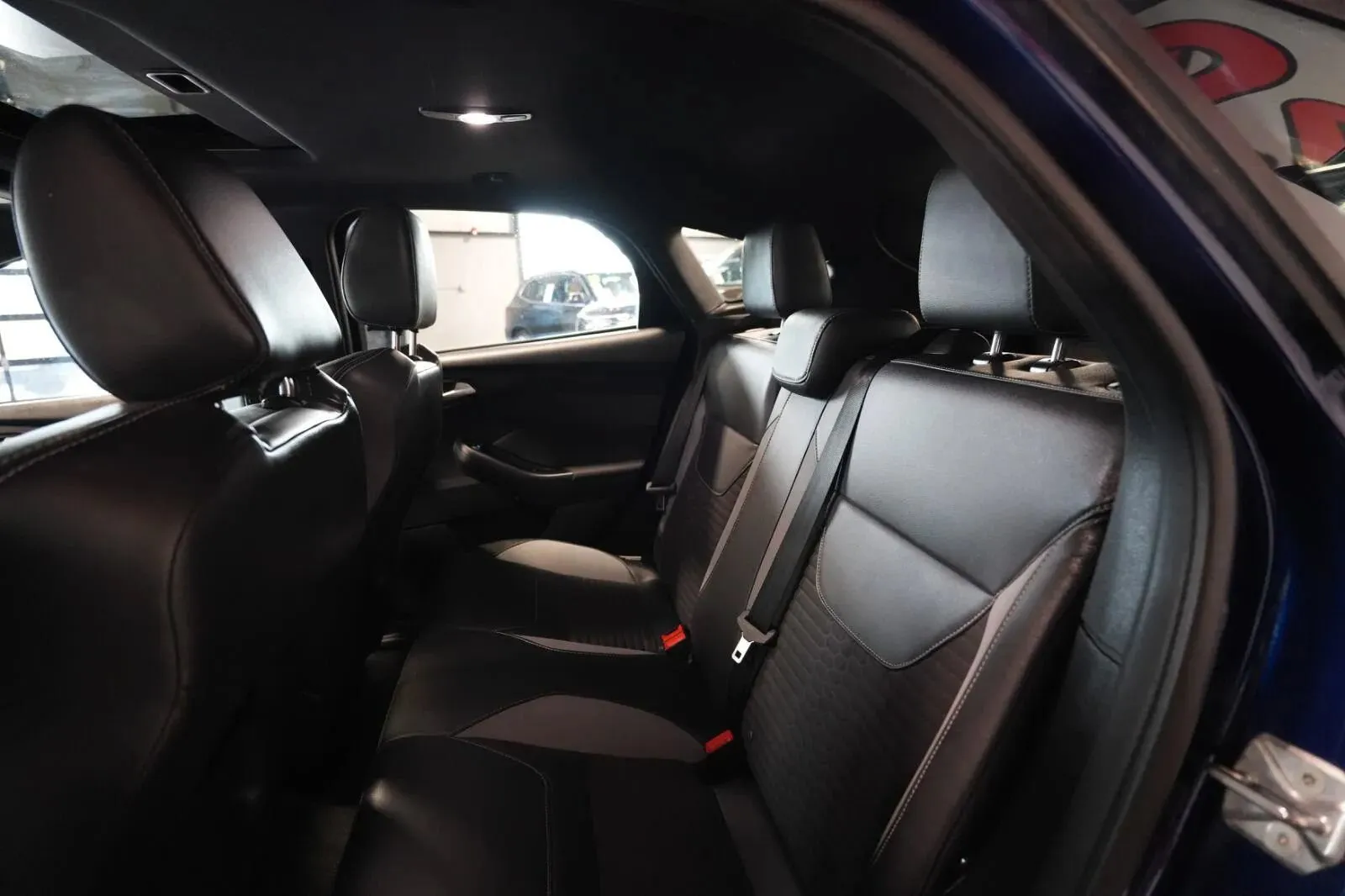Ford Focus photo 31