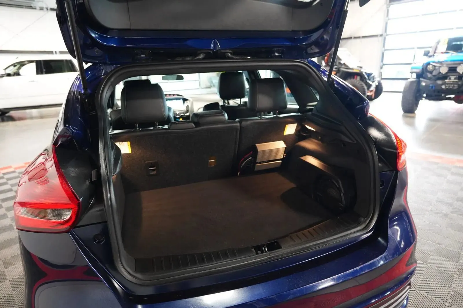 Ford Focus photo 34