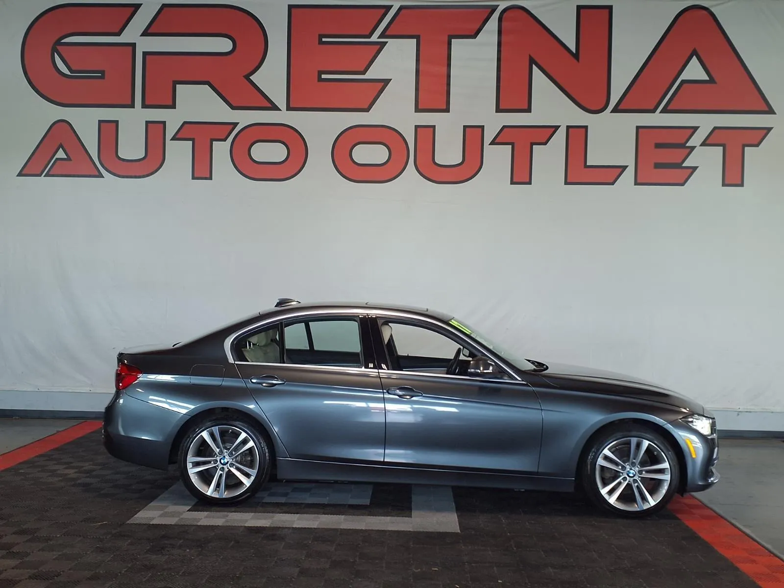 Gray 2017 BMW 3 Series 330i xDrive for sale in Gretna, NE