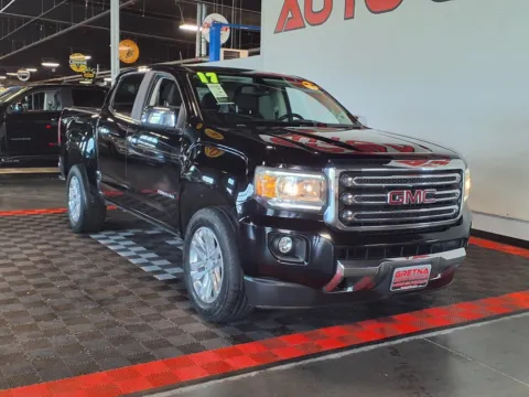 Photos of 2017 GMC Canyon SLT for sale in Gretna, NE at Gretna Auto Outlet