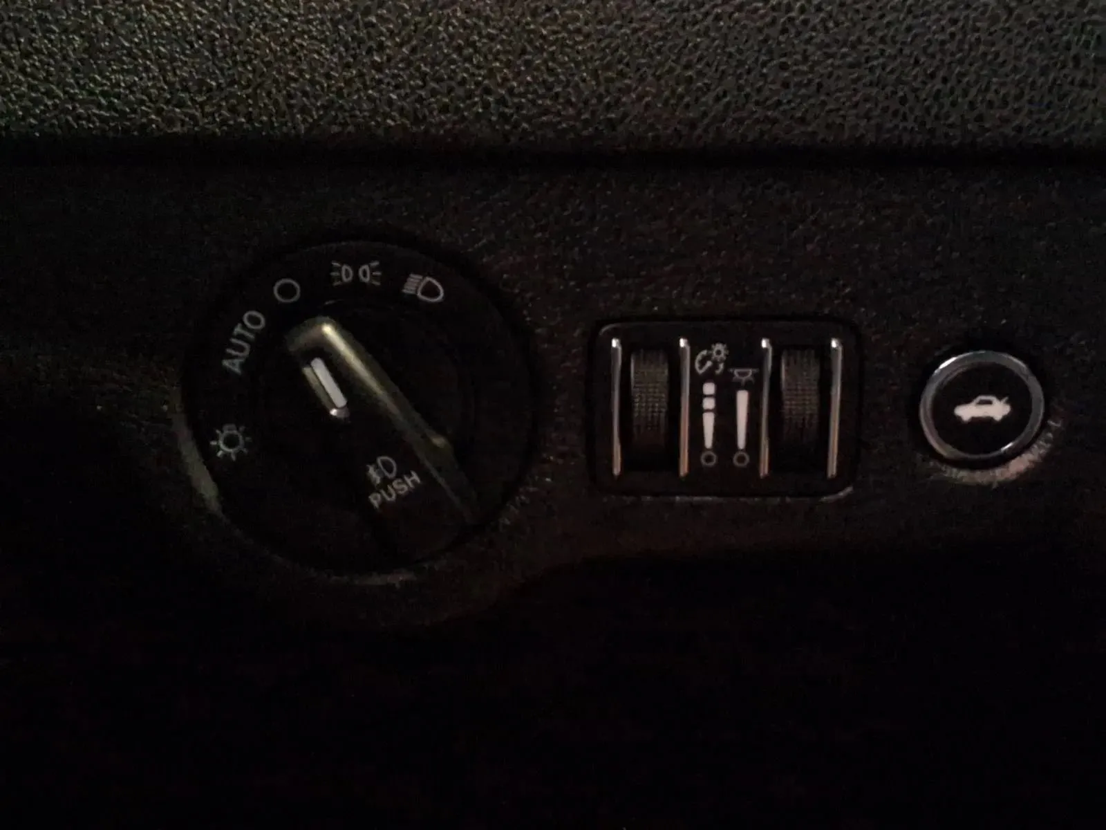 Dodge Charger photo 26