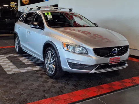 Photos of 2017 Volvo V60 Cross Country T5 Premier for sale in Gretna, NE at Gretna Auto Outlet