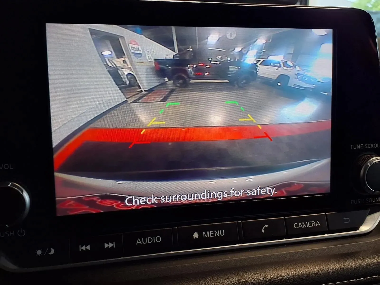 Nissan Rogue photo 17