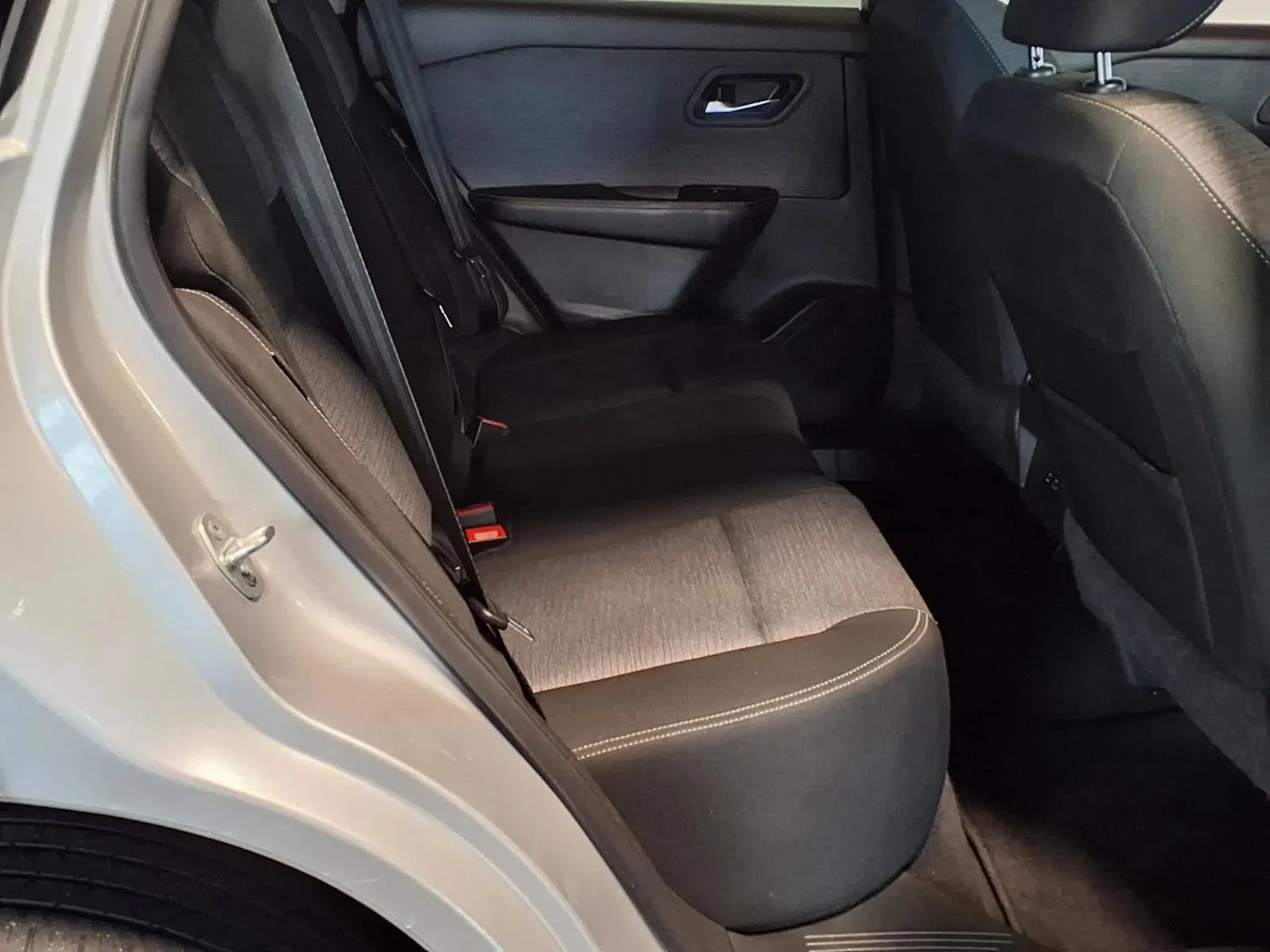 Nissan Rogue photo 9