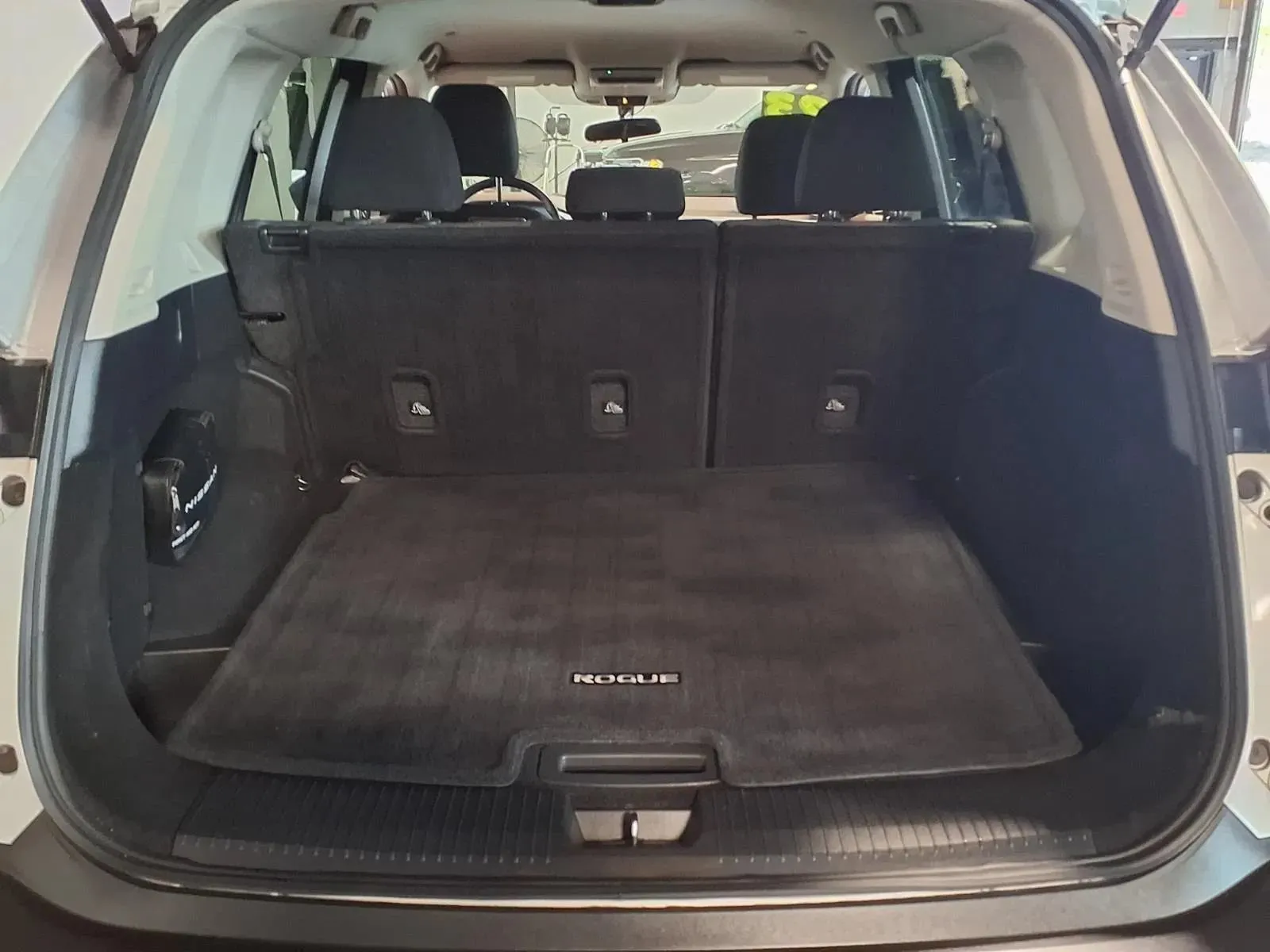 Nissan Rogue photo 7