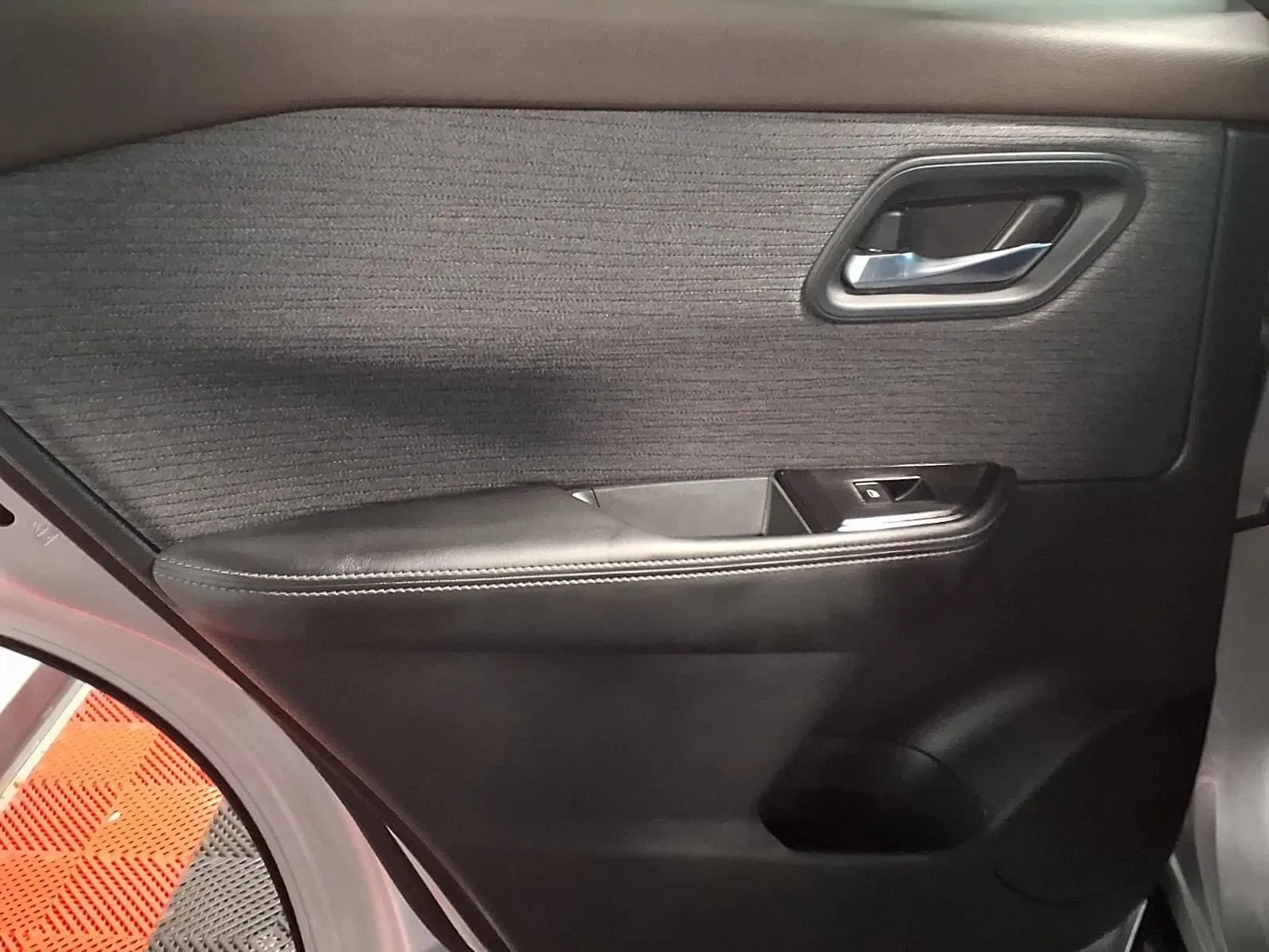 Nissan Rogue photo 12