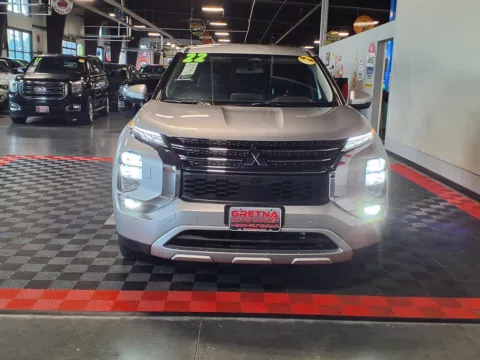 Another view of 2022 Mitsubishi Outlander SE for sale in Gretna, NE at Gretna Auto Outlet