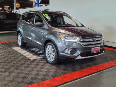 Photos of 2019 Ford Escape SEL for sale in Gretna, NE at Gretna Auto Outlet