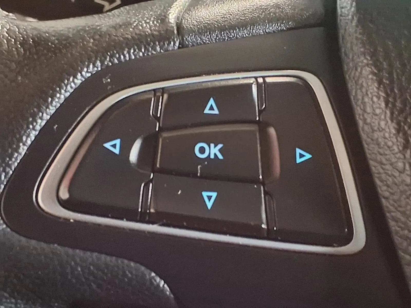 Ford Escape photo 27