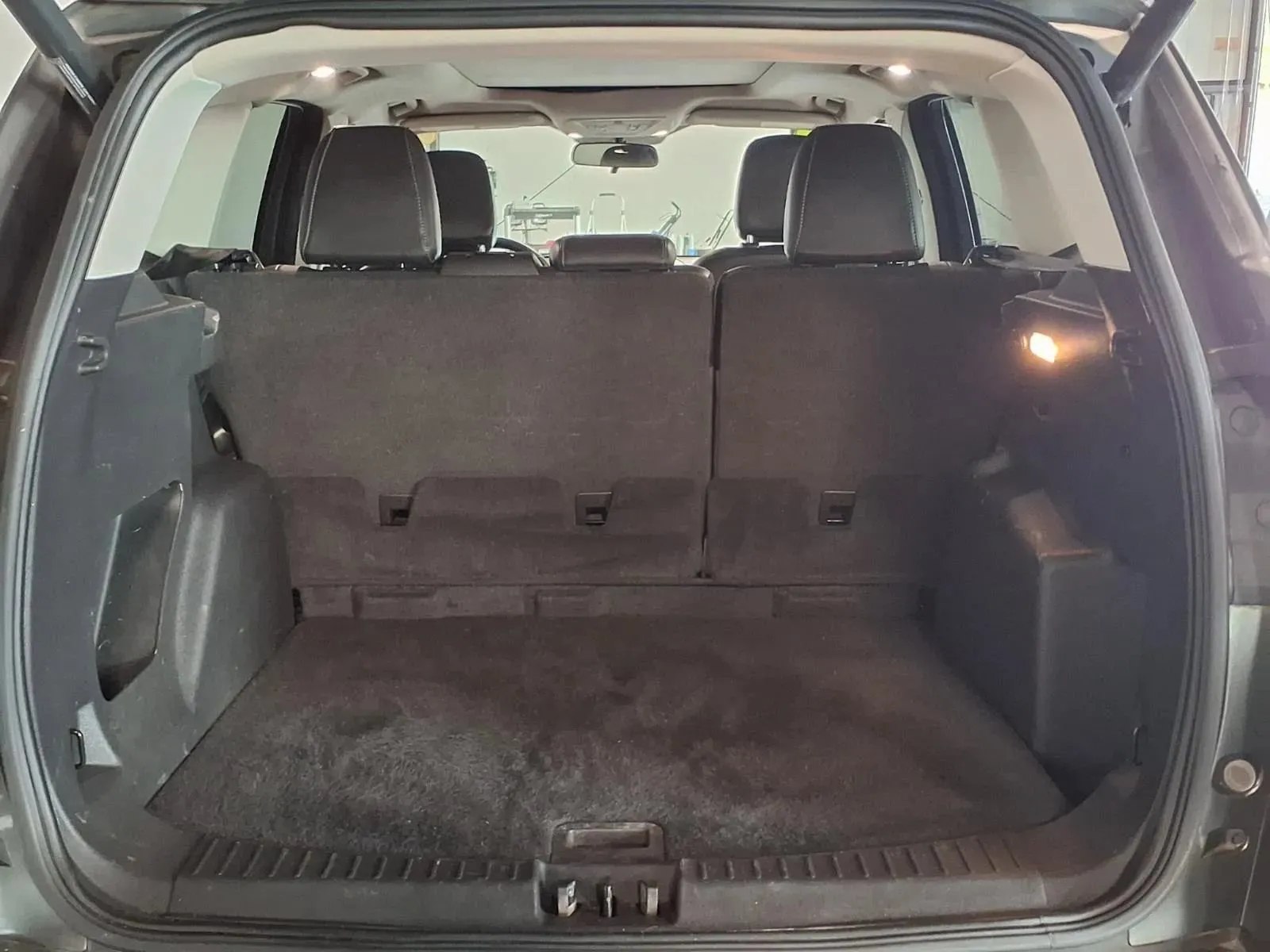 Ford Escape photo 7