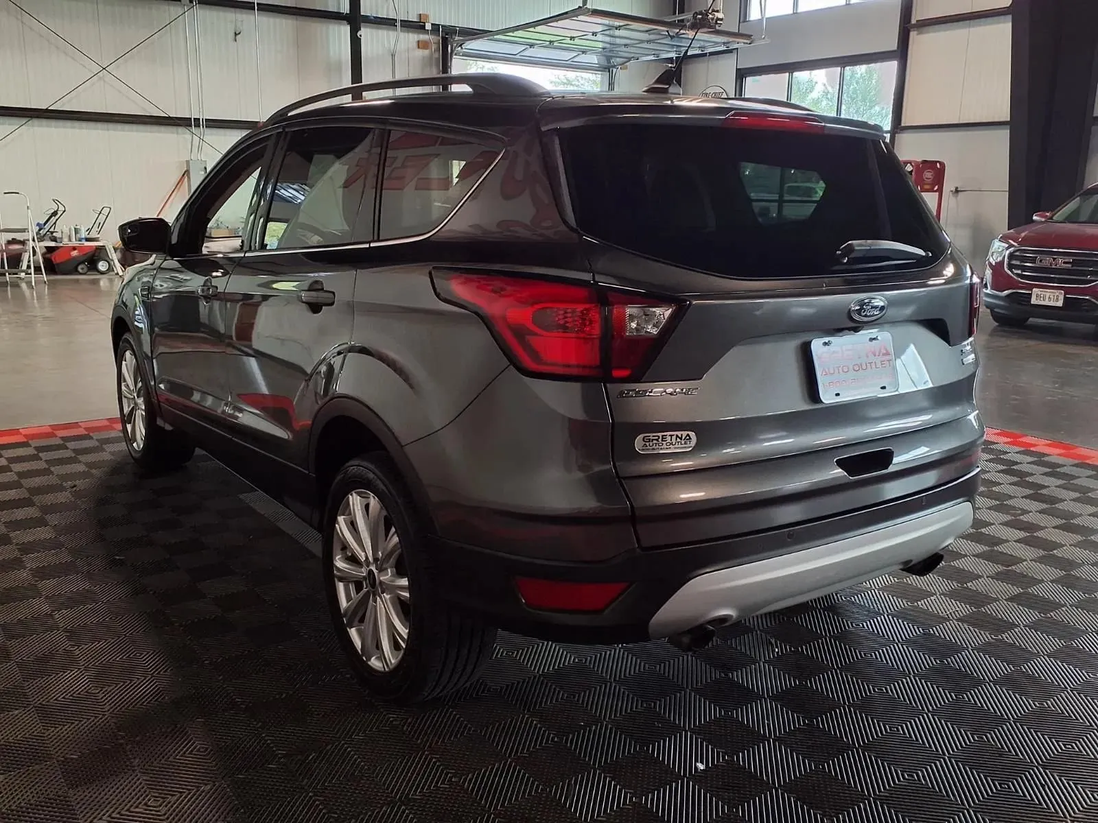 Ford Escape photo 5