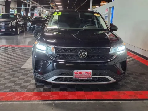 Another view of 2022 Volkswagen Taos SE for sale in Gretna, NE at Gretna Auto Outlet