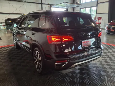 More photos of 2022 Volkswagen Taos SE 4Motion at Gretna Auto Outlet, NE